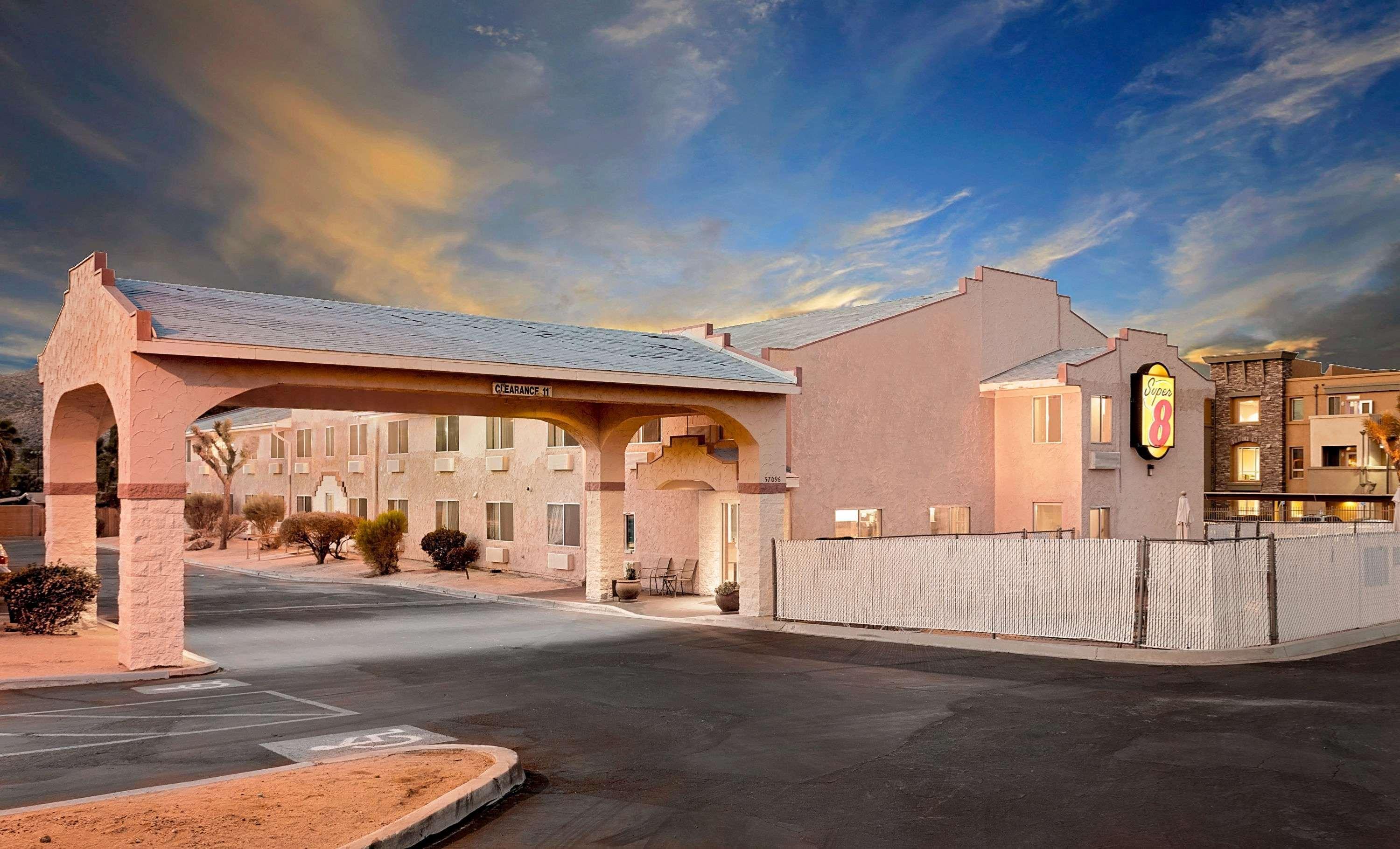 Super 8 By Wyndham Yucca Val/Joshua Tree Nat Pk Area Μοτέλ Yucca Valley Εξωτερικό φωτογραφία